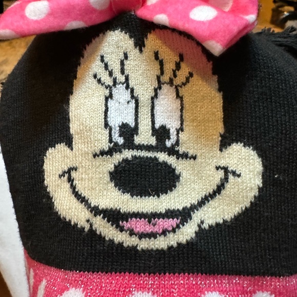 Minnie Mouse girls hat - Picture 3 of 8